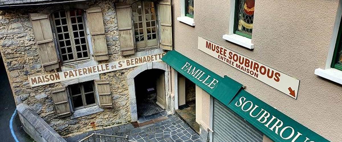MAISON PATERNELLE DE SAINTE BERNADETTE - La Maison-carousel